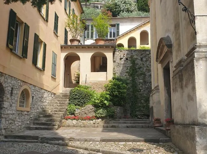 Caffe Del Viaggiatore Bed & Breakfast Valsolda