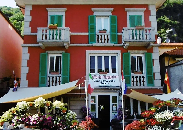 Caffe Del Viaggiatore Bed & Breakfast 4*