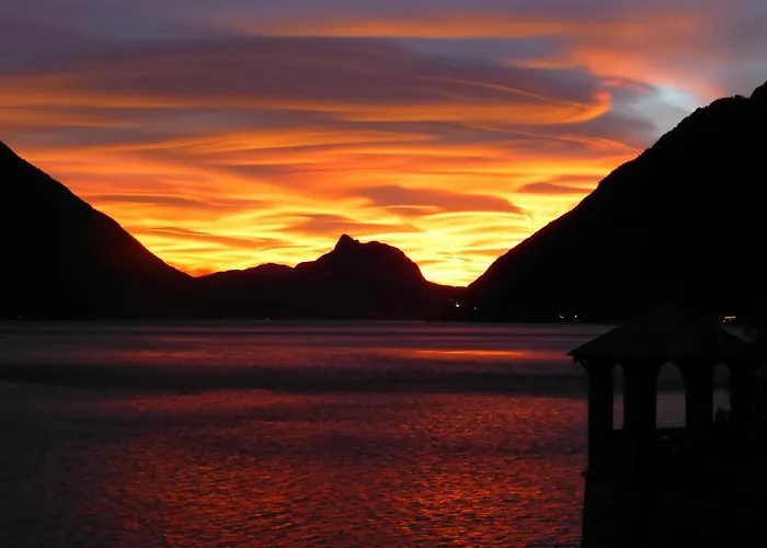 فندق مبيت وإفطار Caffe Del Viaggiatore 4*